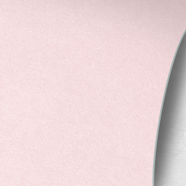 Нежно-розовая